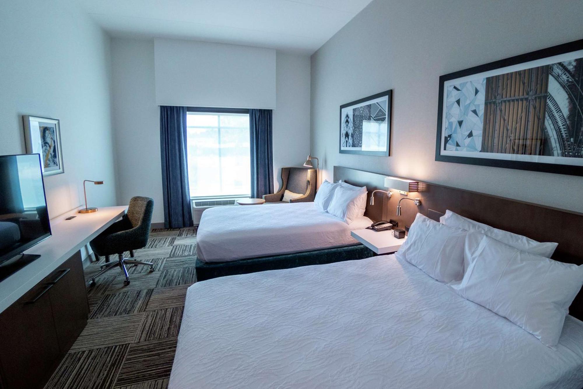 Hilton Garden Inn Спартанберг Экстерьер фото