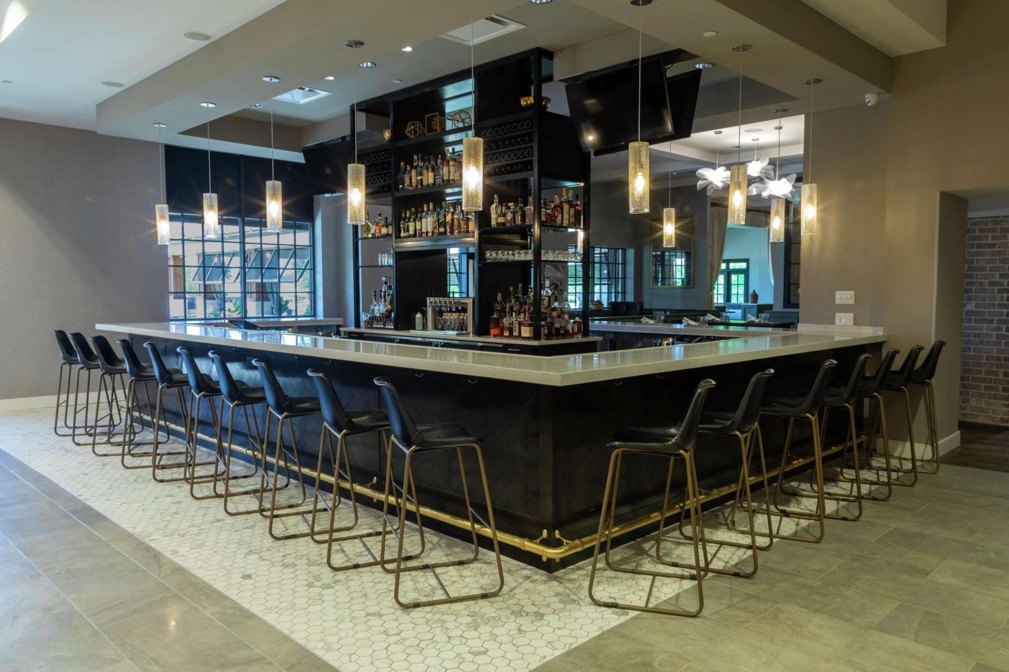 Hilton Garden Inn Спартанберг Экстерьер фото