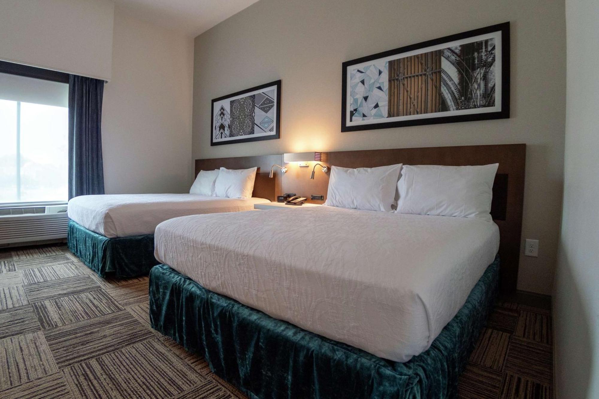 Hilton Garden Inn Спартанберг Экстерьер фото